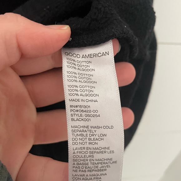 Good American Cropped Half-Zip Sweatshirt - Picture 5 of 5